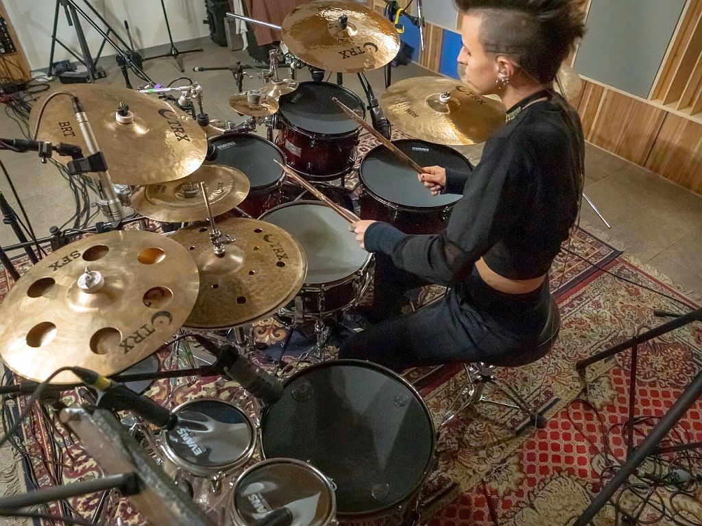 Don’t let anyone judge you, says Helly to fellow female drummers